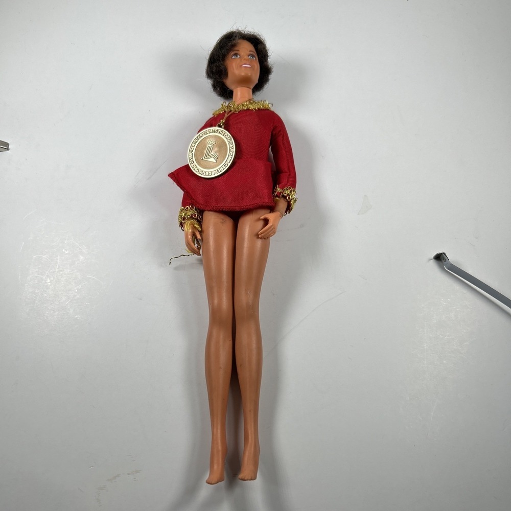Mary Lou Retton 1980 Ice Skater Barbie Doll Hollis Ny Made Hong Kong